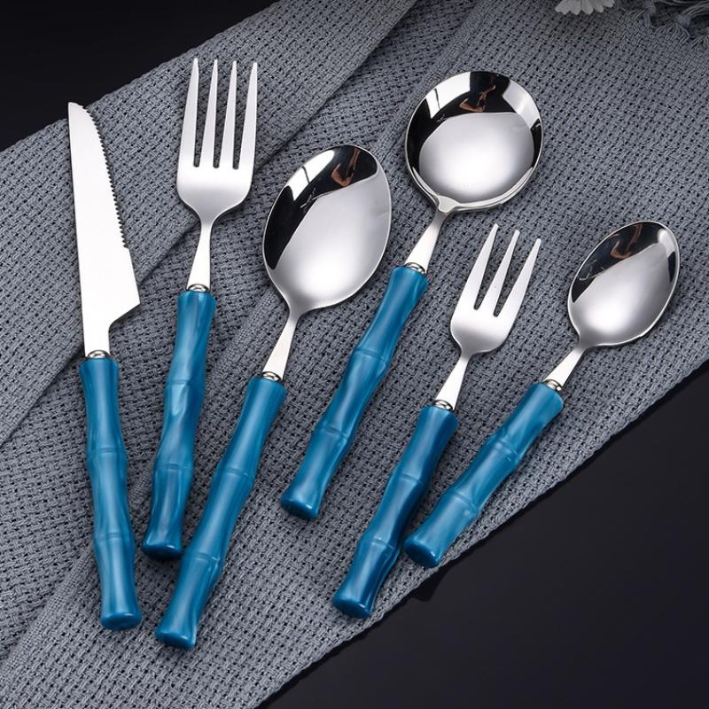 Juego de Cubiertos de Acero In - Bamboo Cutlery Set reseña y precio