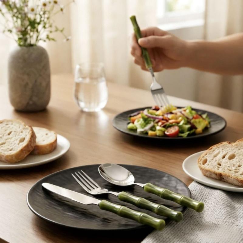Juego de Cubiertos de Acero In - Bamboo Cutlery Set reseña y precio