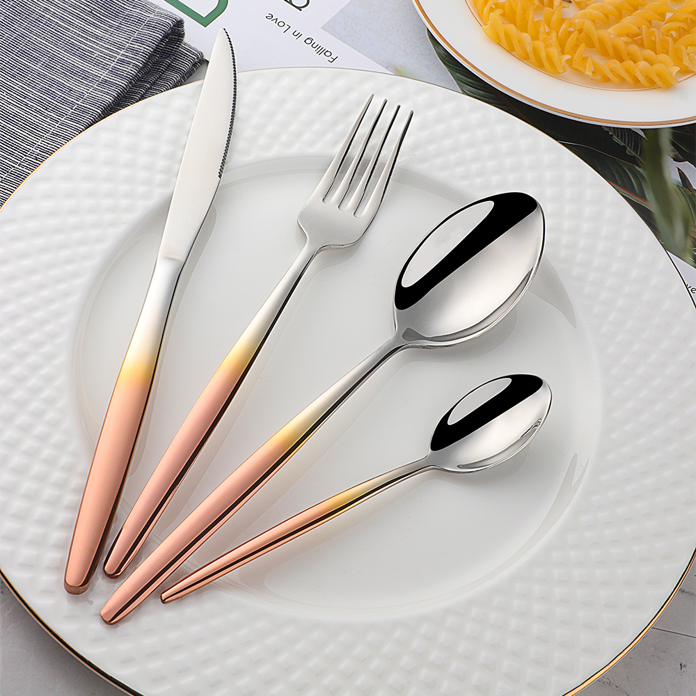 Juego de cubiertos dorados de  - Gold Plated Cutlery reseña y precio