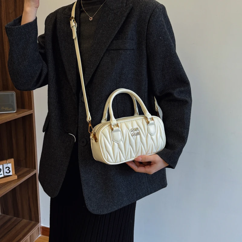 Bolso de Hombro de Cuero de Al - Luxury Lifestyle Fashion reseña y precio