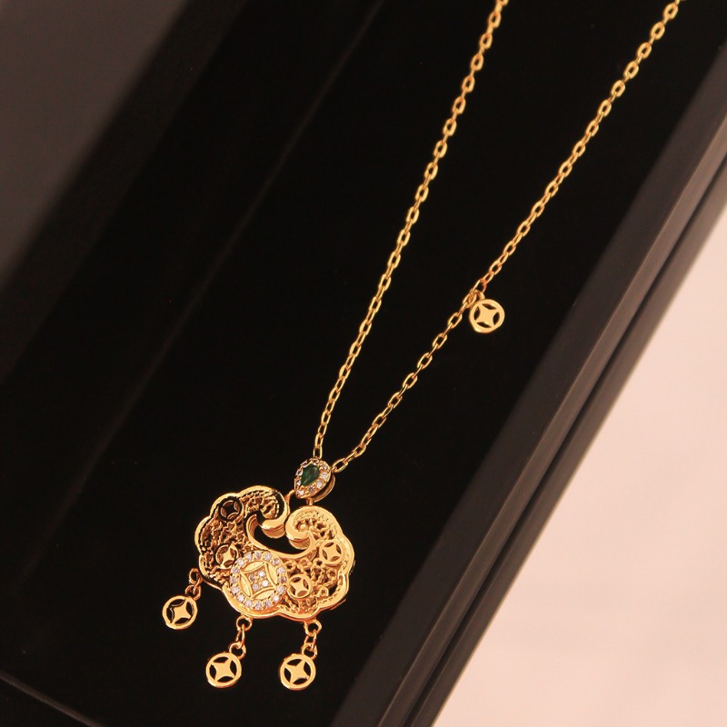 Collar con cerradura de larga  - Luxury Lifestyle Fashion reseña y precio